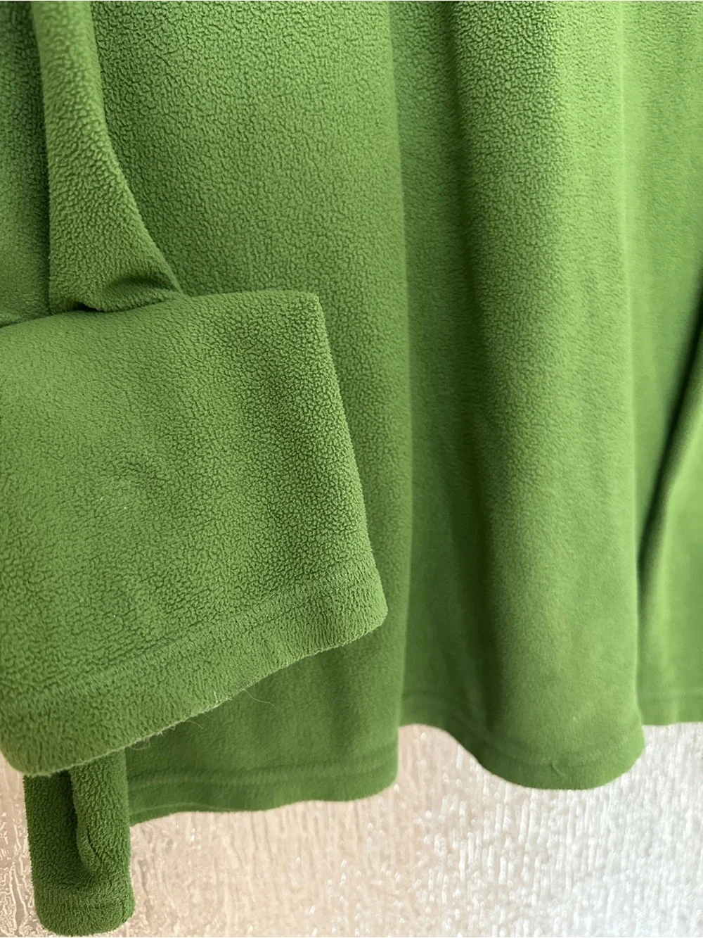 The North Face Men's Green Half-Zip Fleece Pullover